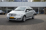 Mercedes-Benz SEDAN B 160 BlueEFFICIENCY Business Class Mercedes-Benz SEDAN B 160 BlueEFFICIENCY Business Class